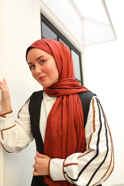 Silk Home Deluxe Jacquard Spoon Pattern Shawl - Tile