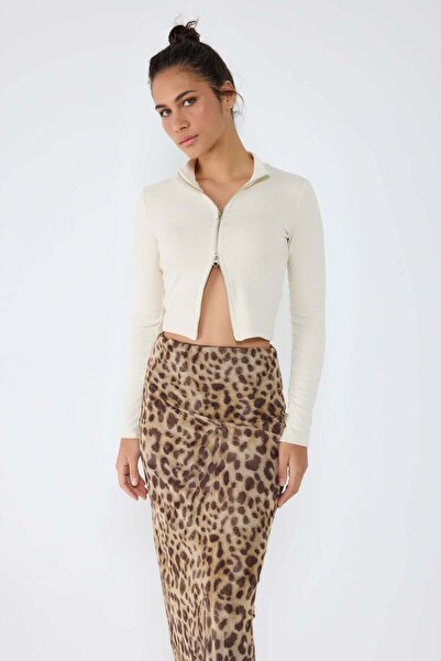 No Matter What Figurformende Bluse mit Reißverschluss