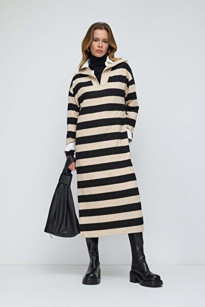 No Matter What Gestreiftes beige-schwarzes Oversize-Kleid