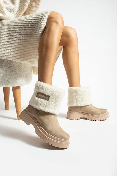 Trendpink Γυναικείες μπότες μπεζ Suede Shearling