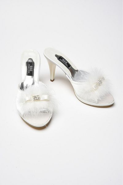 GC Gift & Dowry & Wedding Rhinestone Furry Slippers