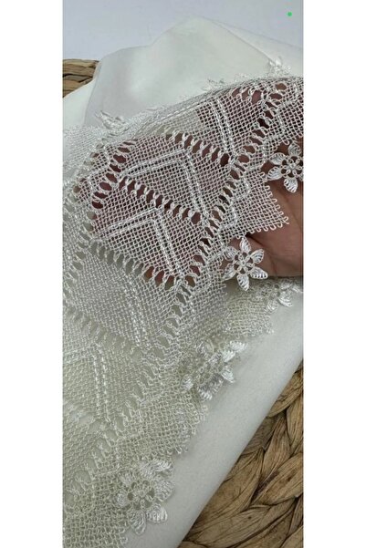 NUMİSTORE İğne oyası beyaz renk Arnavut oyması modeli namaz örtüsü