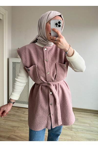 Balamony Dusty Rose Boucle Vest