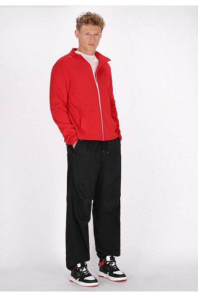 Mo Jacke