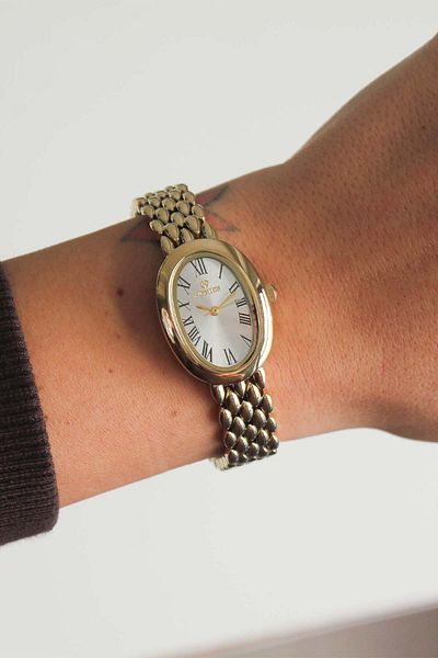 Homies Hm25198S01-2 Women's Watch with Steel Band