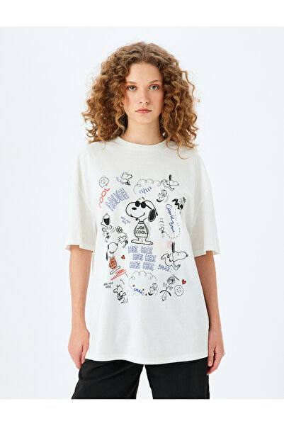 Koton Μπλουζάκι με κοντό μανίκι με λαιμόκοψη με άδεια Snoopy