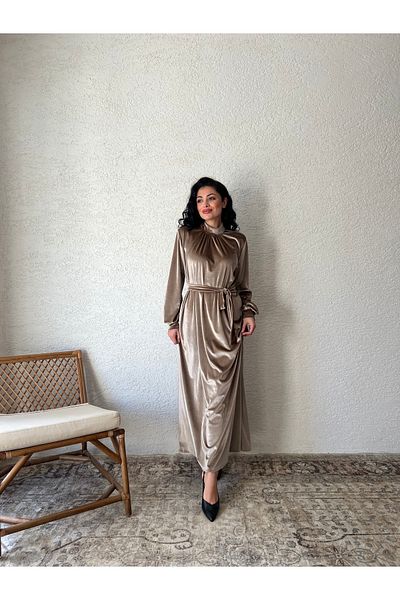 KÜÇÜĞÜM BUTİK Rochie lungă de catifea bej