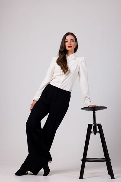 BEWEAR Trousers with stitching on the legs