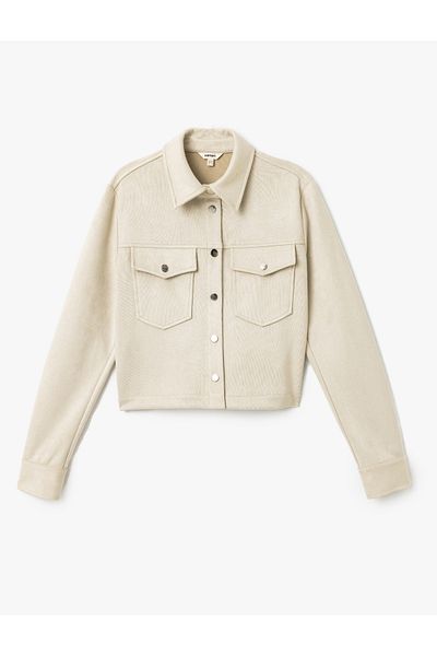 Koton Γυναικείο μπουφάν με κουμπιά Faux Suede Crop με λεπτομέρεια τσέπης στο κάλυμμα