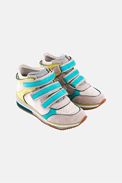 Geox حذاء كاجوال نسائي من Thrill مزود بشريط فيلكرو، باللون الرمادي