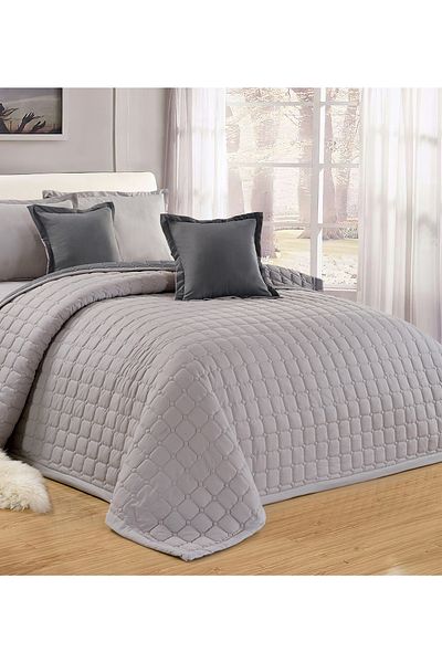 Generic Compressed  two-sided Comforter Set Duble Size Tow color, 6 Pieces, King Size