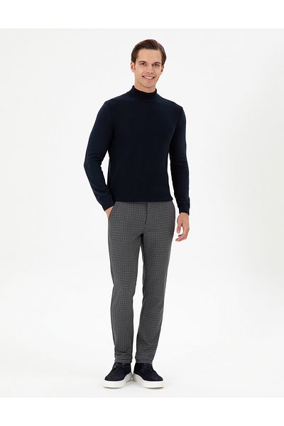 U.S. Polo Assn. Men's Green Canvas Trousers 50291198 -Vr054