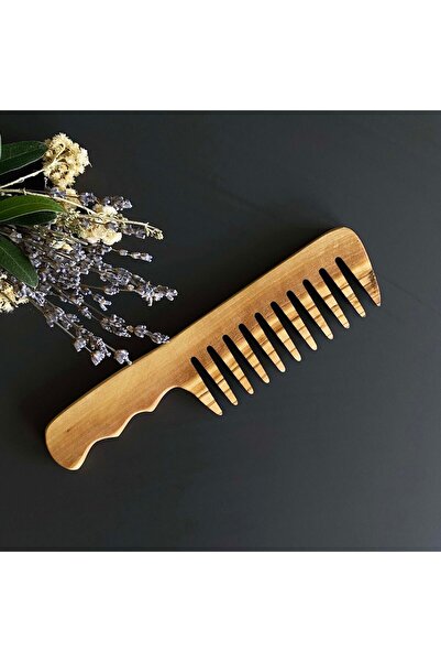 egedeneve مشط خشبي بمقبض طويل من خشب الزيتون