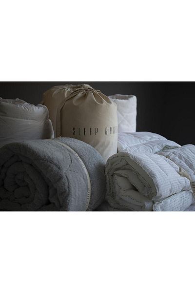 Sleep Garden 1 Double Bamboo Quilt and 2 Bamboo Pillow Set
