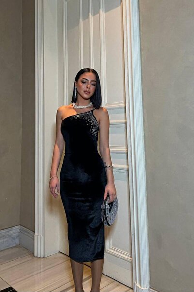 Mossta Tek Kol Taşlı Midi Kadife Elbise Siyah