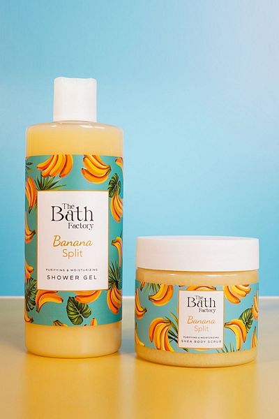 THE BATH FACTORY Banana Body Peeling and Shower Gel Set