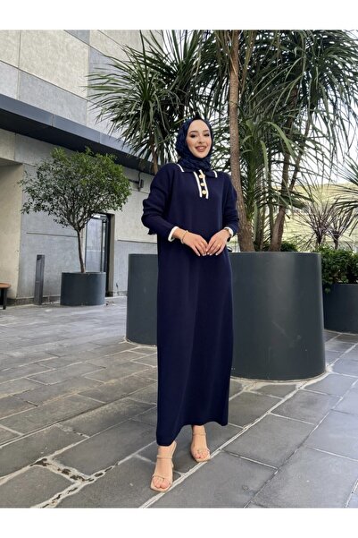 Müq Buttoned Piping Detail Long Knit Dress