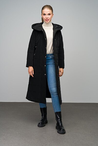 Olcay Černý prošívaný kabát - s kapucí a zapínáním na patentky, dlouhý 6661