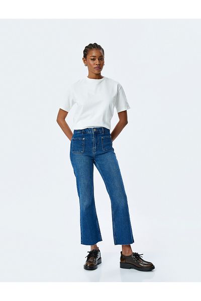 Koton Jeanshose mit ausgestelltem Bein und Knopfleiste und normaler Taille – Kick Flare Jeans