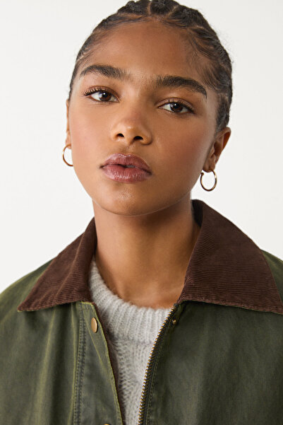 Stradivarius Contrast Short Waxy Look Parka