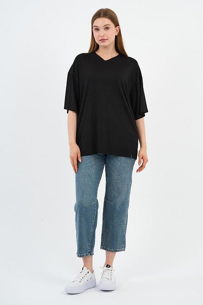 ALEXANDERGARDI V-Neck Oversize T-Shirt (E24-742A-Wn)