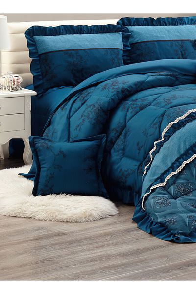 Generic Comforter Set 4 Piece Single Size Elegant Bedspread Lightweight Comforter Suitable for All Seasons
