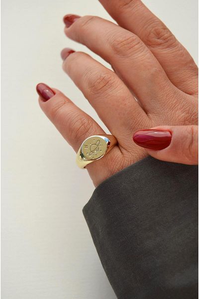 Sacce Scarves&Accessories Saturn Planet Detailed Sparrow Finger Ring Adjustable Saturn Star Lightweight Curved Ring