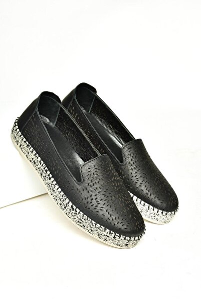 Fox Shoes U555200103 Чорні жіночі повсякденні туфлі з натуральної шкіри