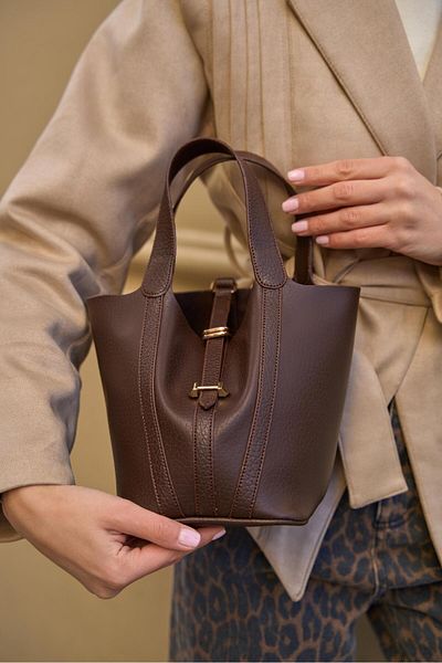 Madamra Brauner Damen-Korb mit Schlosszubehör