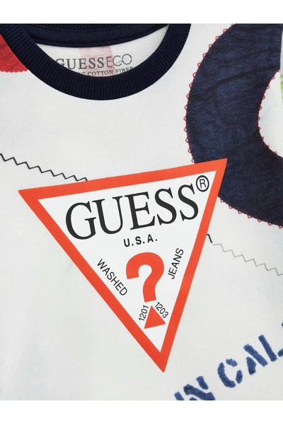 Guess Boy's Navy Blue Tshirt