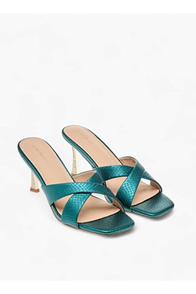 Flora Bella by Shoexpress صندل Flora Bella Cross Strap سهل الارتداء بكعب ستيليتو