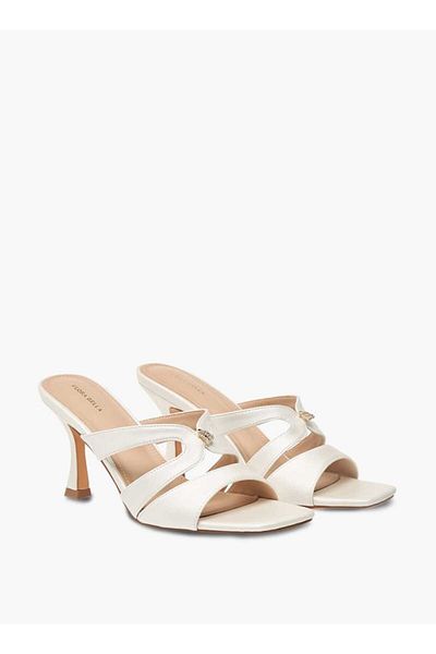 Flora Bella by Shoexpress Flora Bella Flared Slip-On Strap Sandals