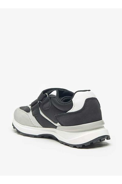 Juniors Colourblock Sneakers with Hook and Loop Closure