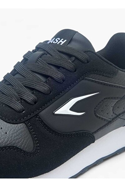 Dash Panelled Sports Shoes with Lace-Up Closure