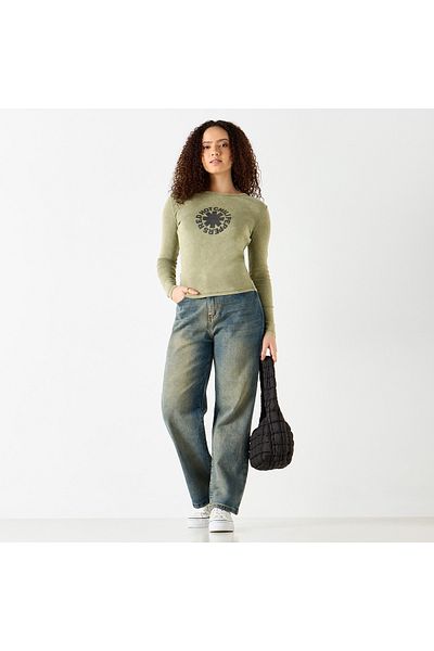 SP Characters Chr L Longsleeve Graphic Tees