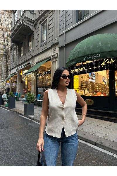 LB Laluna Butik بلوزة نسائية بدون أكمام بأزرار إكرو