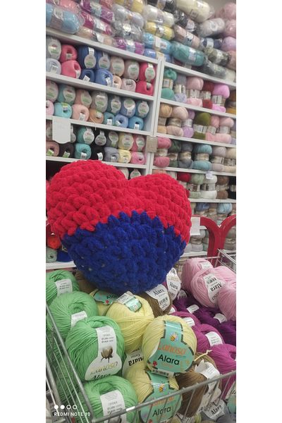 Kevser nur tuhafiye Puffy Heart Pillow