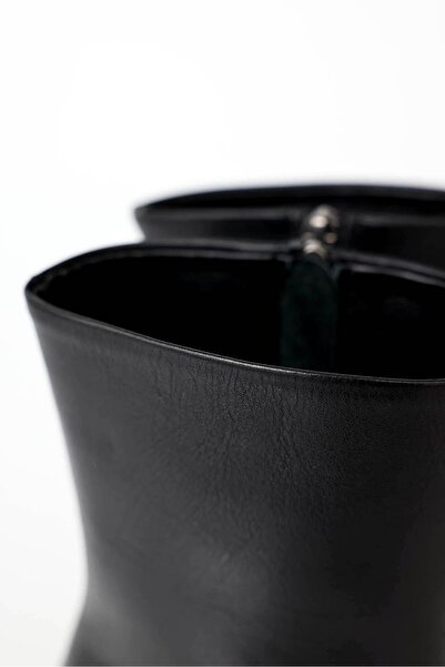 5in1Canpolat Black Heeled Boots 24454