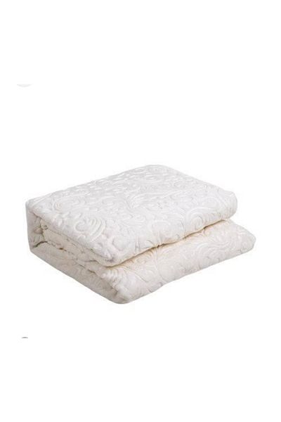 KÜBRAHOME'S Double Ecru Color Embossed Embos Blanket