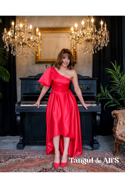 Tangül&Ali'S Moda Evi Tek Kollu Kırmızı Midi Elbise
