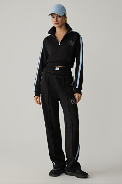 Urban Beat Dámská mikina se stojáčkem Helena na zip s malým potiskem Crop Black