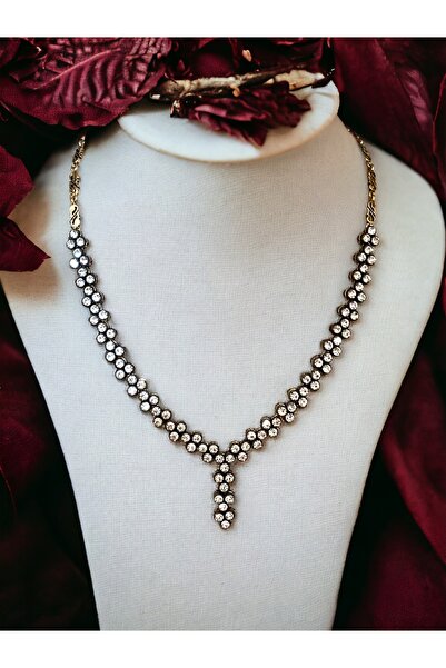 FAYRA ACCESSORIES قلادة حجر الزركون ثلاثية الصف