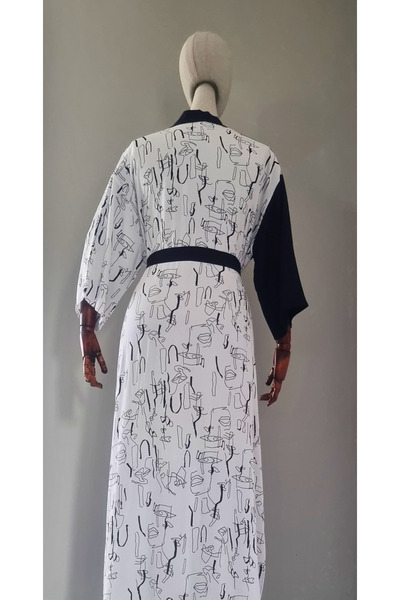 Atelier Nui الأبيض يزدا كيمونو