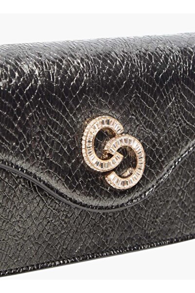 Celeste Textured Crossbody Bag with Button Closure and Chain Strap - W 5.5 x H 11 x D 21 cm