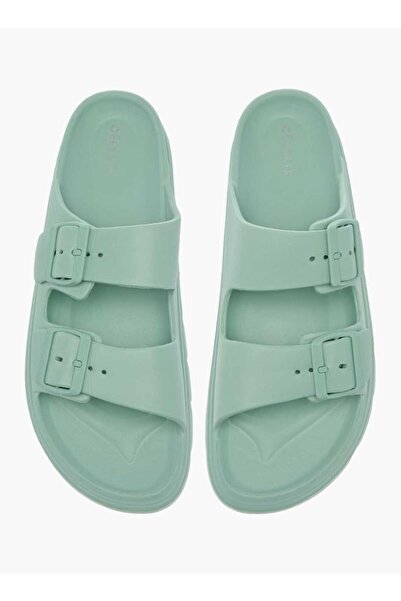 Celeste شبشب نسائي سهل الارتداء مع إبزيم وإغلاق سهل الارتداء