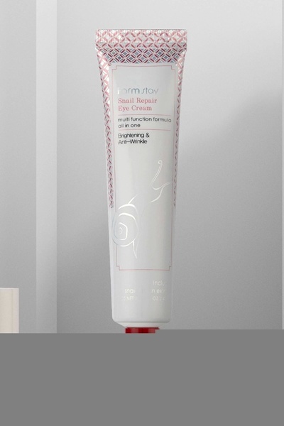 Farmstay 40 g Snail Extract - Anti-Dark Circle and Anti-Wrinkle Eye Cream (Vi̇onine)