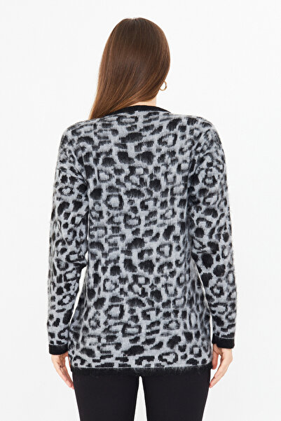 brako tekstil Women's Crew Neck Leopard Print Buttoned Knitwear Cardigan