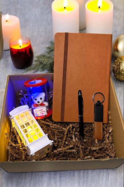 Saltos Defter Kalem Anahtarlık Işıklı Ayıcık Pilli Mum Hediye Kutusu Doğum Gü...