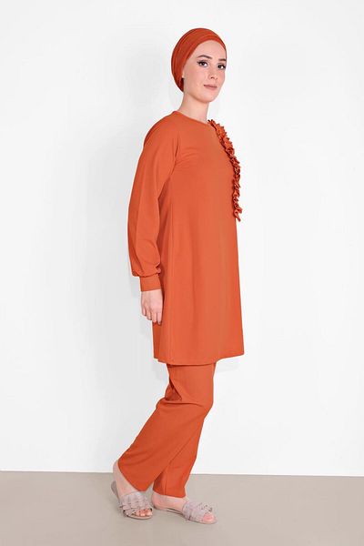 TRENDTESETTÜR Women's Orange (ORANGE) Ruffle Detailed Crew Neck Trousers Suit 4026