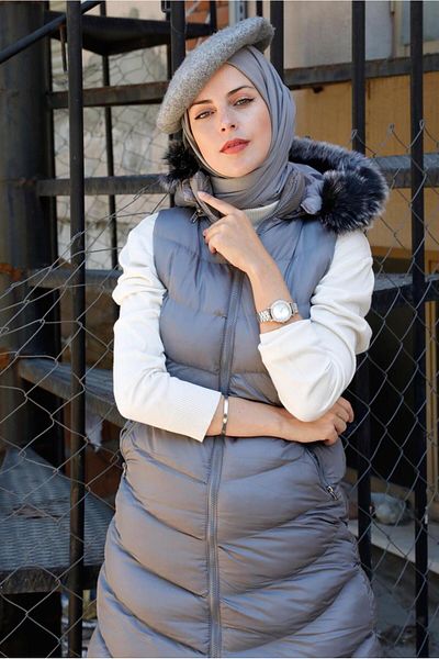 TRENDTESETTÜR سترة منتفخة بغطاء للرأس بسحاب رمادي للنساء 9051